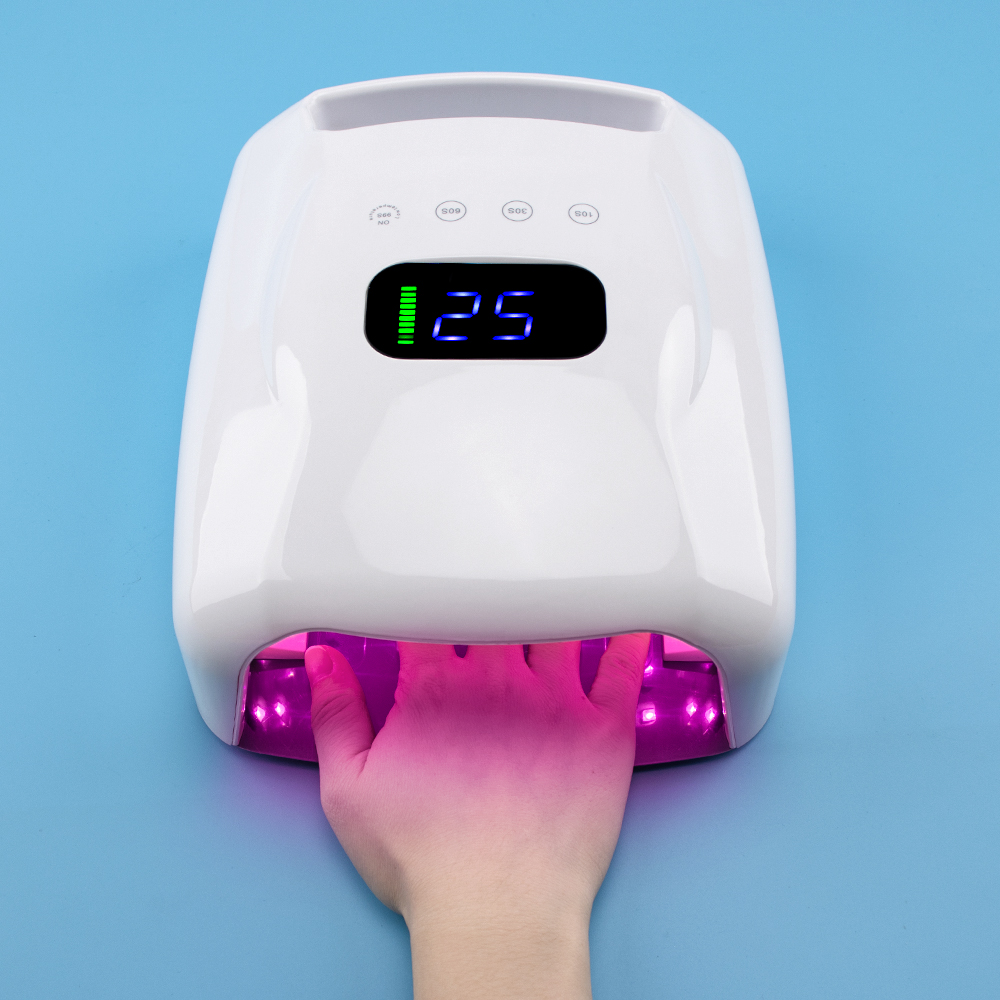 Nowa, bezprzewodowa lampa do p – Uv Nail Lamp recenzja i cena